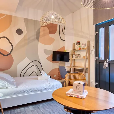 Apartment Deborah Calme Lit Et Place De Parking